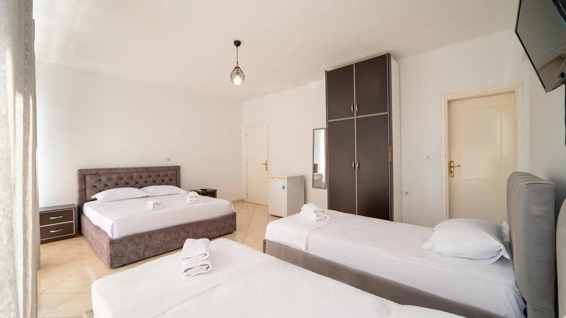 ***  Alnes Hotel Sarandë Albanien